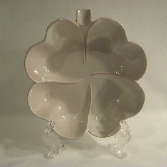 FRANKOMA Other - FRANKOMA WHITE SANDS SHAMROCK 4 LEAF CLOVER DISH
